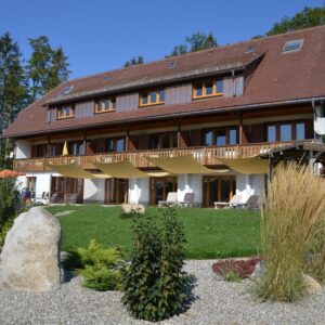 Moderne Ferienwohnung im sudlichen Schwarzwald mit Terrasse